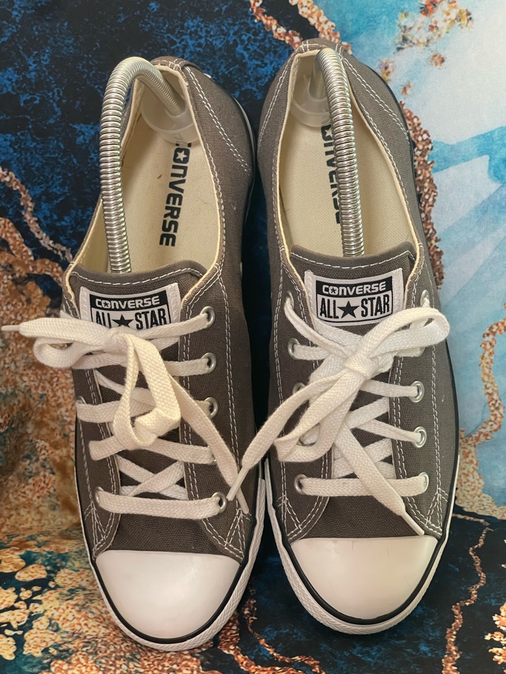Converse Chuck Taylor All Star Low Top Gray Women’s Size 9 Canvas Sneakers - Picture 4 of 12